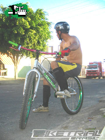 Ronny trials biketrialbrasil