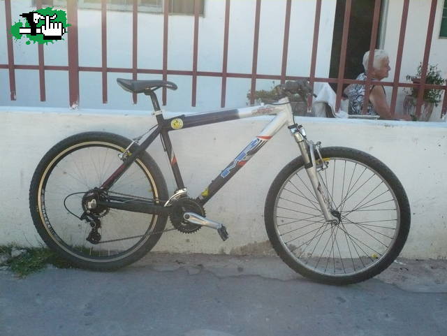 la otra parte de mi bike.-