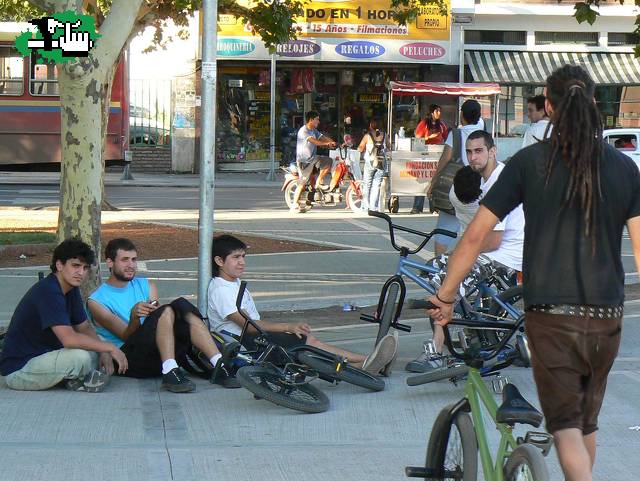 AMIGOS BIKERS