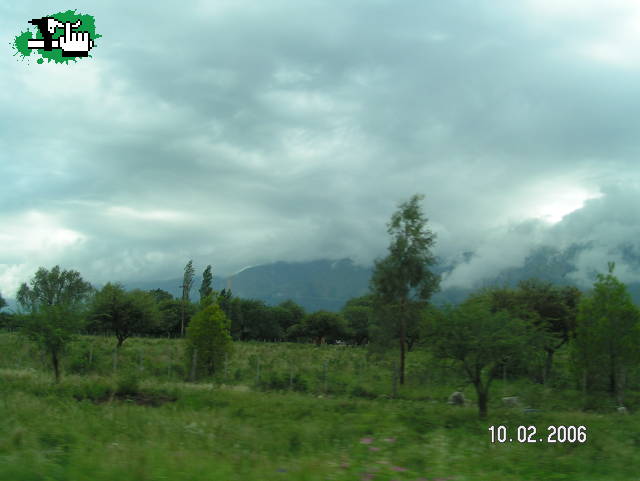 Nubes nomàs