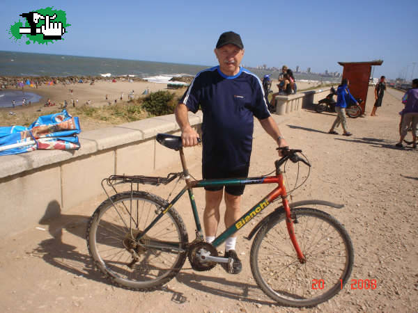 Unos de los tres chiflados del pedal por mar del plata