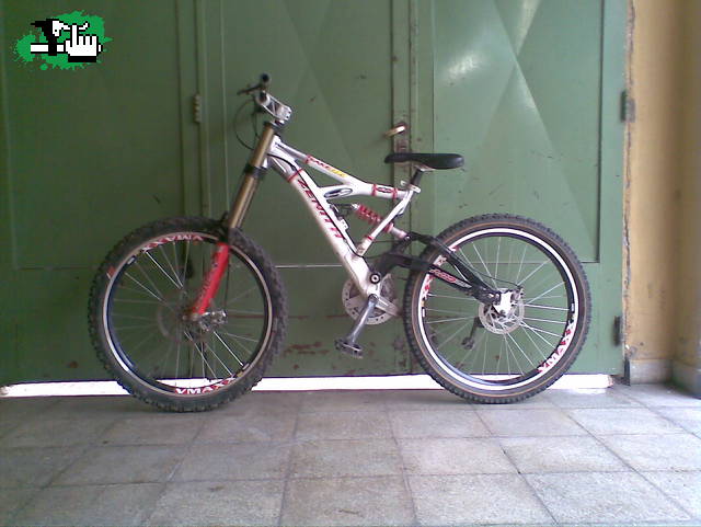 MI BICI.. opinen, q tal qedaria con una DOMAIN??