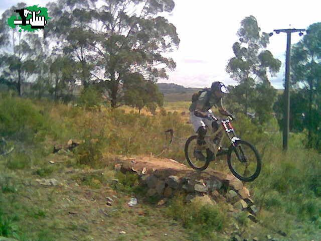 SOLAMENTE UN DIA DE SEMANA  EN TANDIL!!!!!!