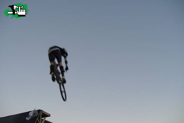 VOLANDO 2