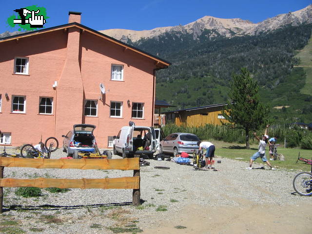 DHTOUR 08