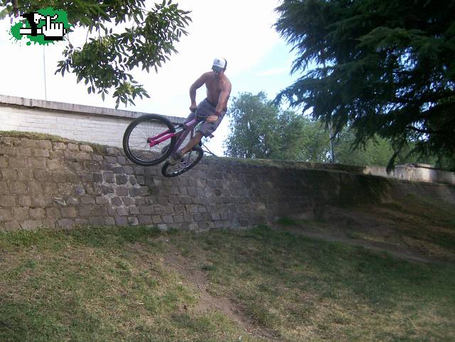 wall ride
