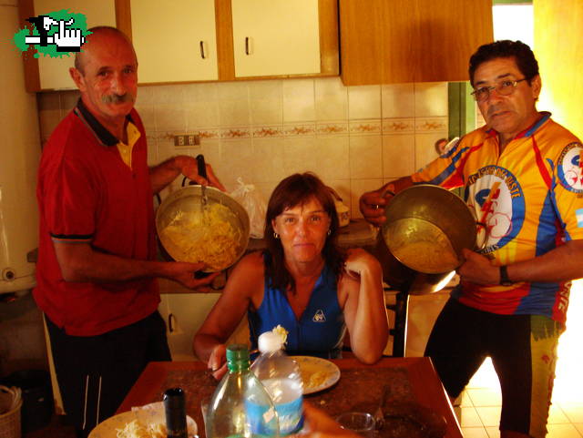 CHEFF INTERNACIONAL "SILVIA"