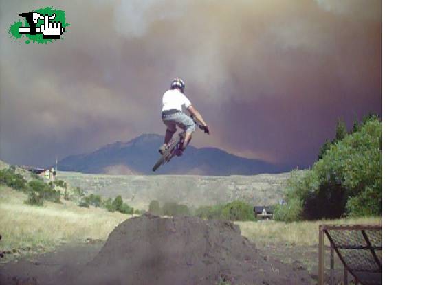 cama y humo