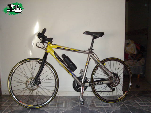 mi beby ...con una cambio de gomas!!!