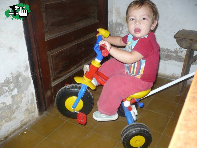 futuro bikers jaja lo uniko q falto el caskp jaja