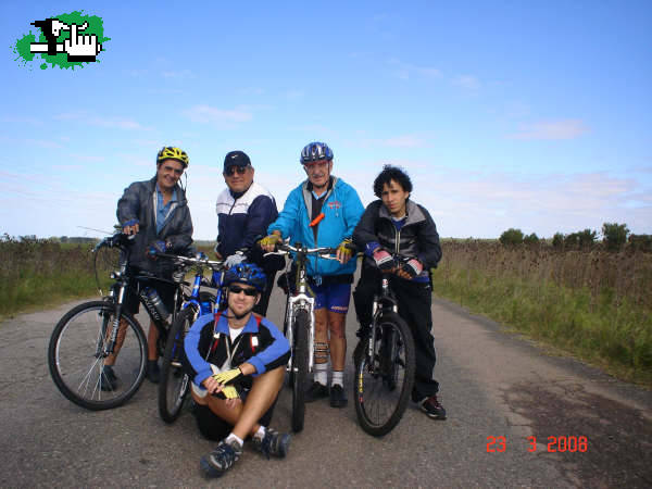 Los tres chiflados del pedal: San Vicñuelas-Cañuelas-Uribelarrea