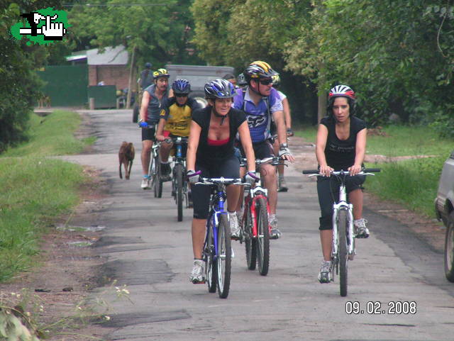 EN BICI POR BELLA VISTA