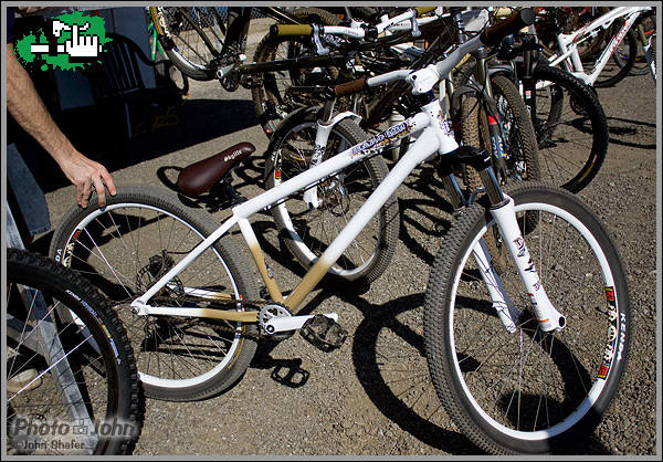 Haro Steel Reserve One