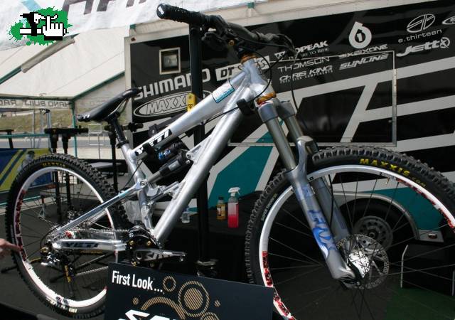 Yeti 303 SS