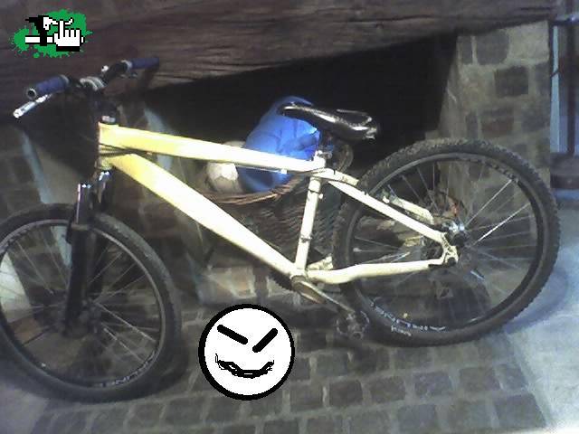 me sirve para dirt el scott yz? tengop 12 años