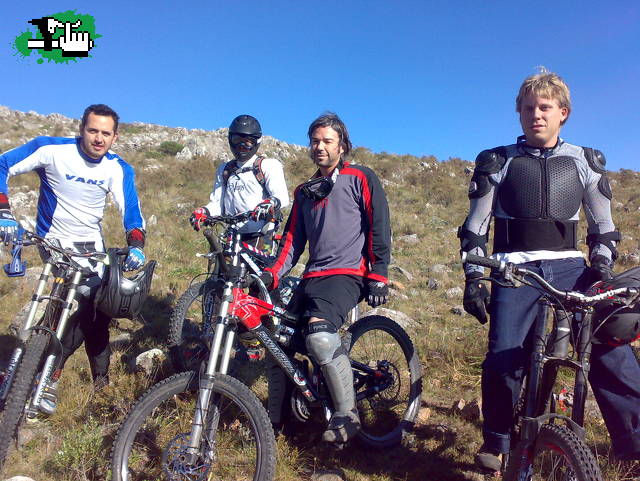 Finde en tandil