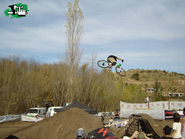 DIRT CONTEST CARLOS PAZ