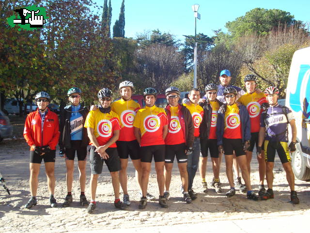 Equipos mezclados, esponsoreo dudoso!!