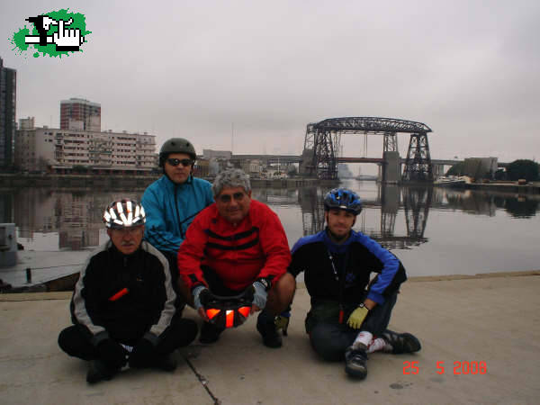 Los tres chiflados del pedal: Salida dominguera