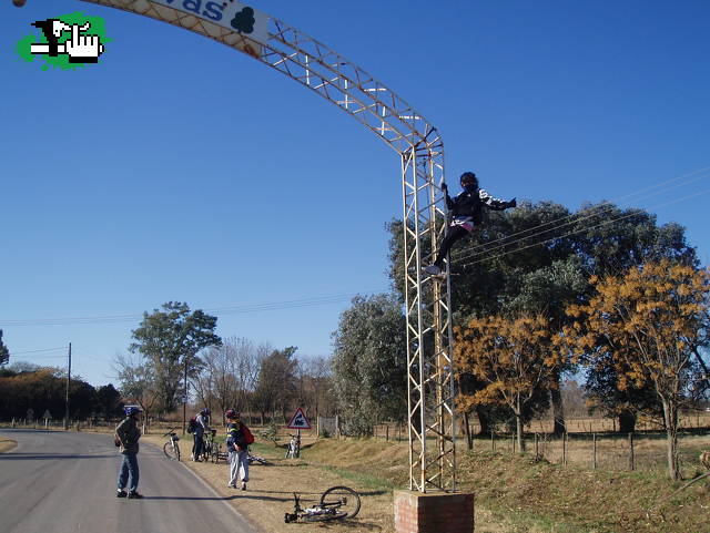 Locos del P edal:mercedes-garcia-suipacha-rivas-franklin-san jacinto-mercedes.