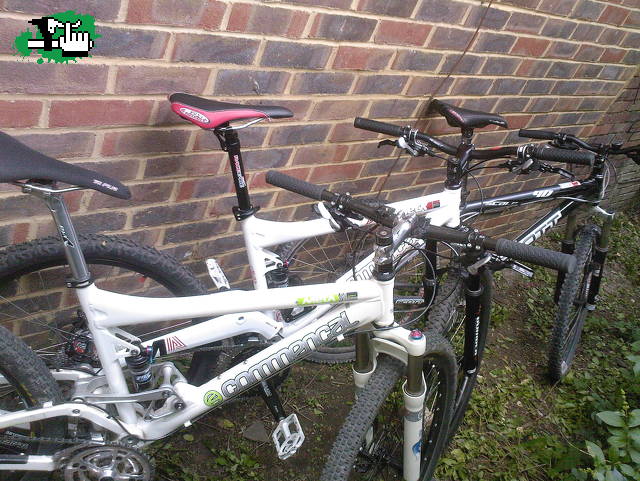 commencal