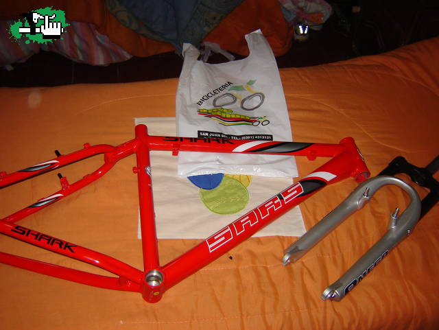 mi nuevo cuadro y hoquilla!!!!