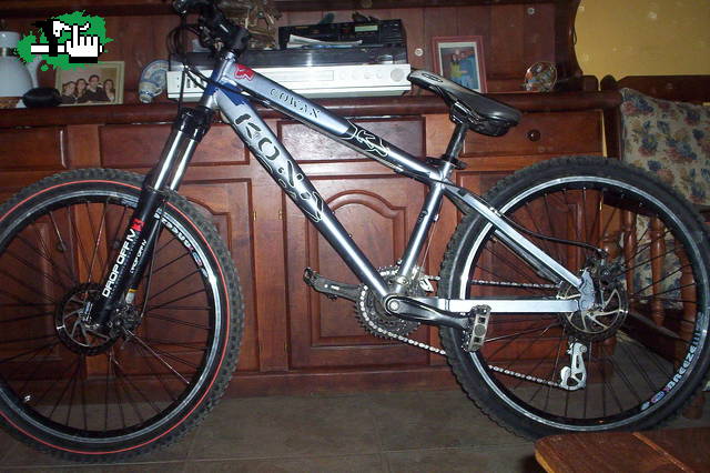 por fin!! una horquilla buena en mi bike!!!!