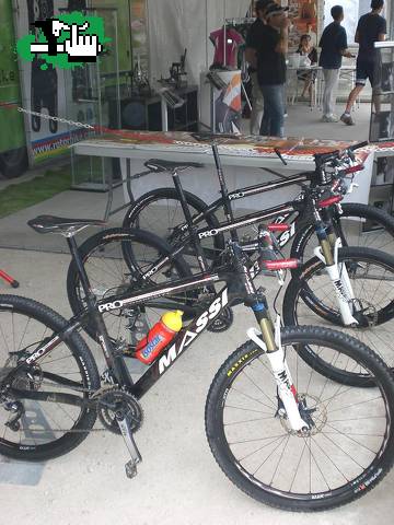 BICIS DE LA UCI-MASSI