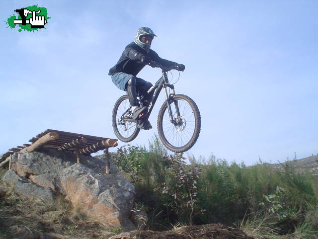 tandil tavito volador