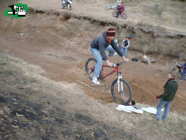 a punto de la caida  