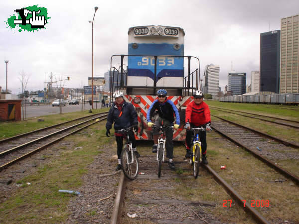Los tres chiflados del pedal