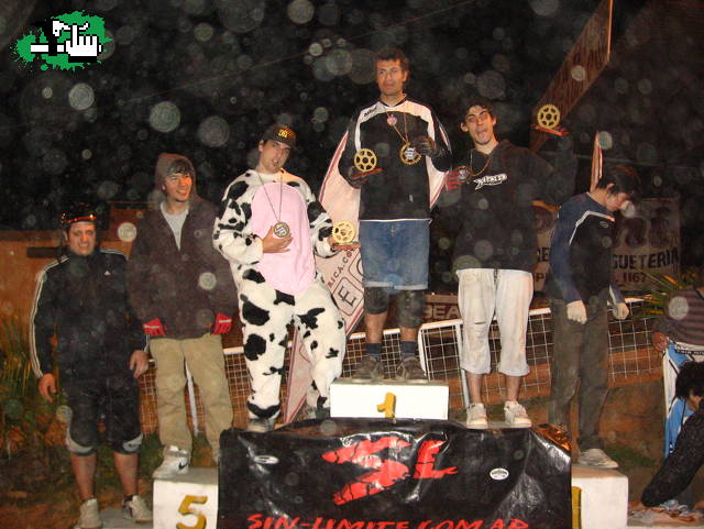 La Vaca En El Podio