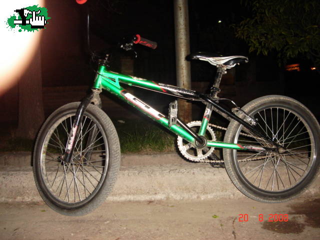 Q LES PERECE MODELO 94.
