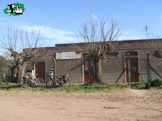 Almacén de ramos generales en Barrientos