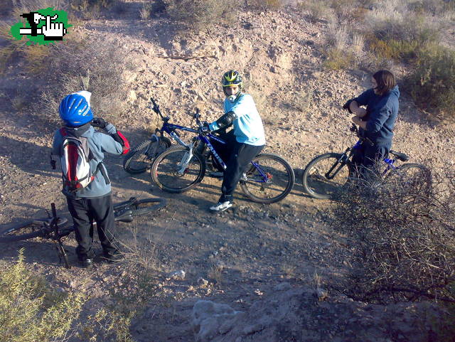LOS PIBES PREPARANDOCE PARA EL DESCENSO