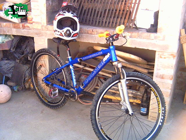 mi bike (en los pit)