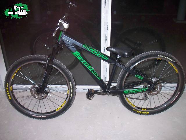 scott yz voltage