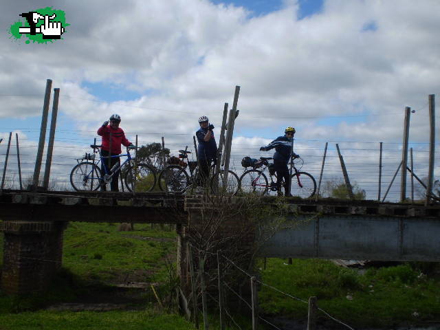 Los 3 chiflados del pedal: Relevamiento de vias buchanan hasta ruta 2
