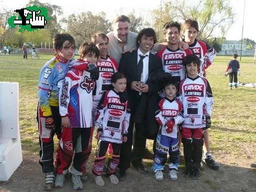 Bmx Lomas en Vicente junto a CQC