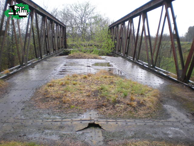 Locos del Pedal. El puente que no fue
