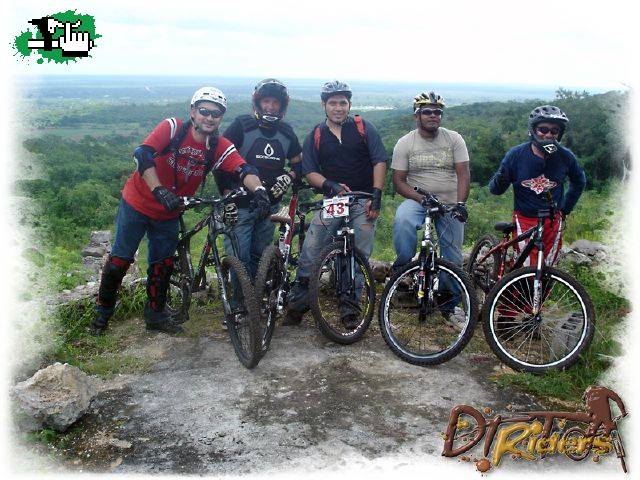 Dirt Riders.... Muna Hill 02