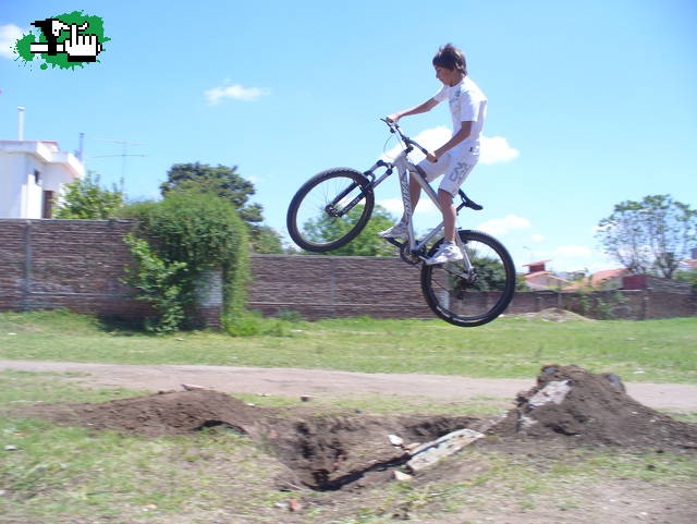saltando 