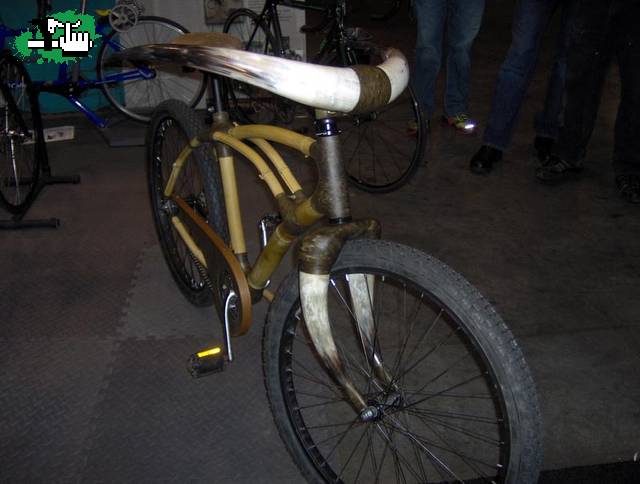 bici cornuda