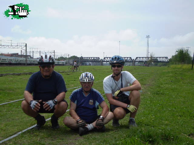 Los 3 chiflados del pedal: Salida por las vias vivas