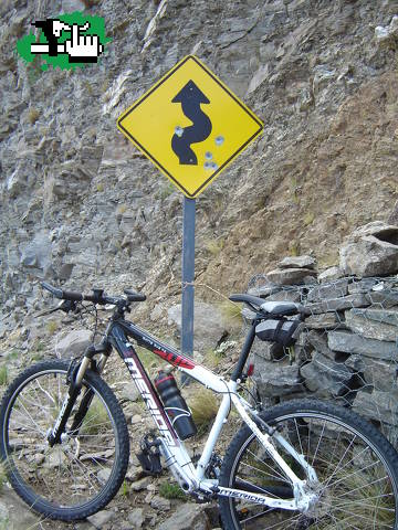 Camino al Mirador. (Merlo, SL)