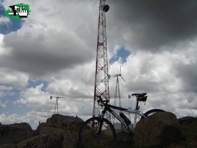 Camino al Mirador. (Merlo, SL)