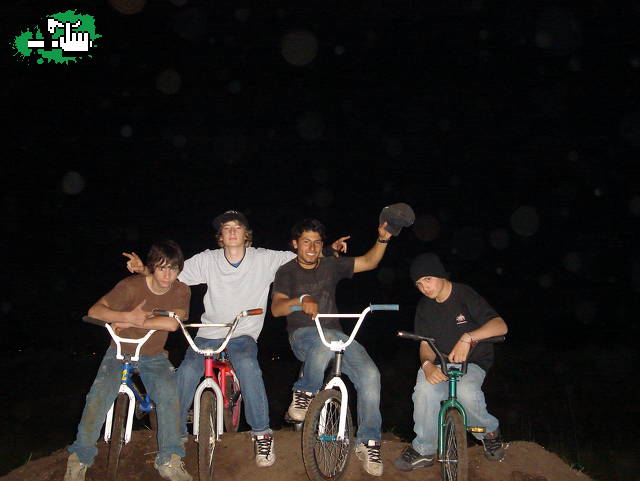 team bmx TANDIL