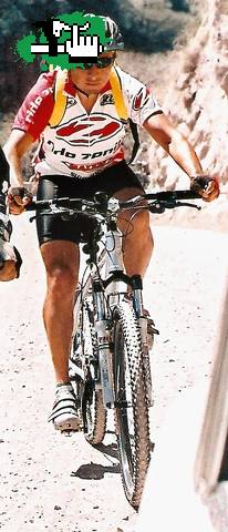 Yo en una bicicleteada solidaria a una escuelita de la Quebrada de Escoipe (Salta)