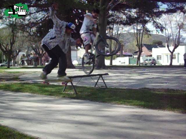 con el skater nico 