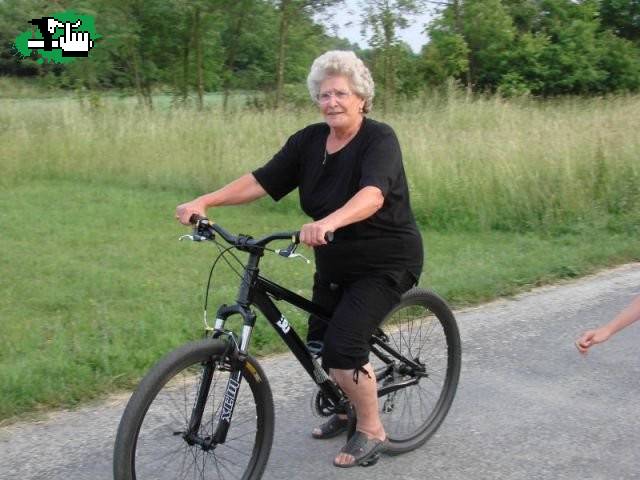 la abuelaaaaa